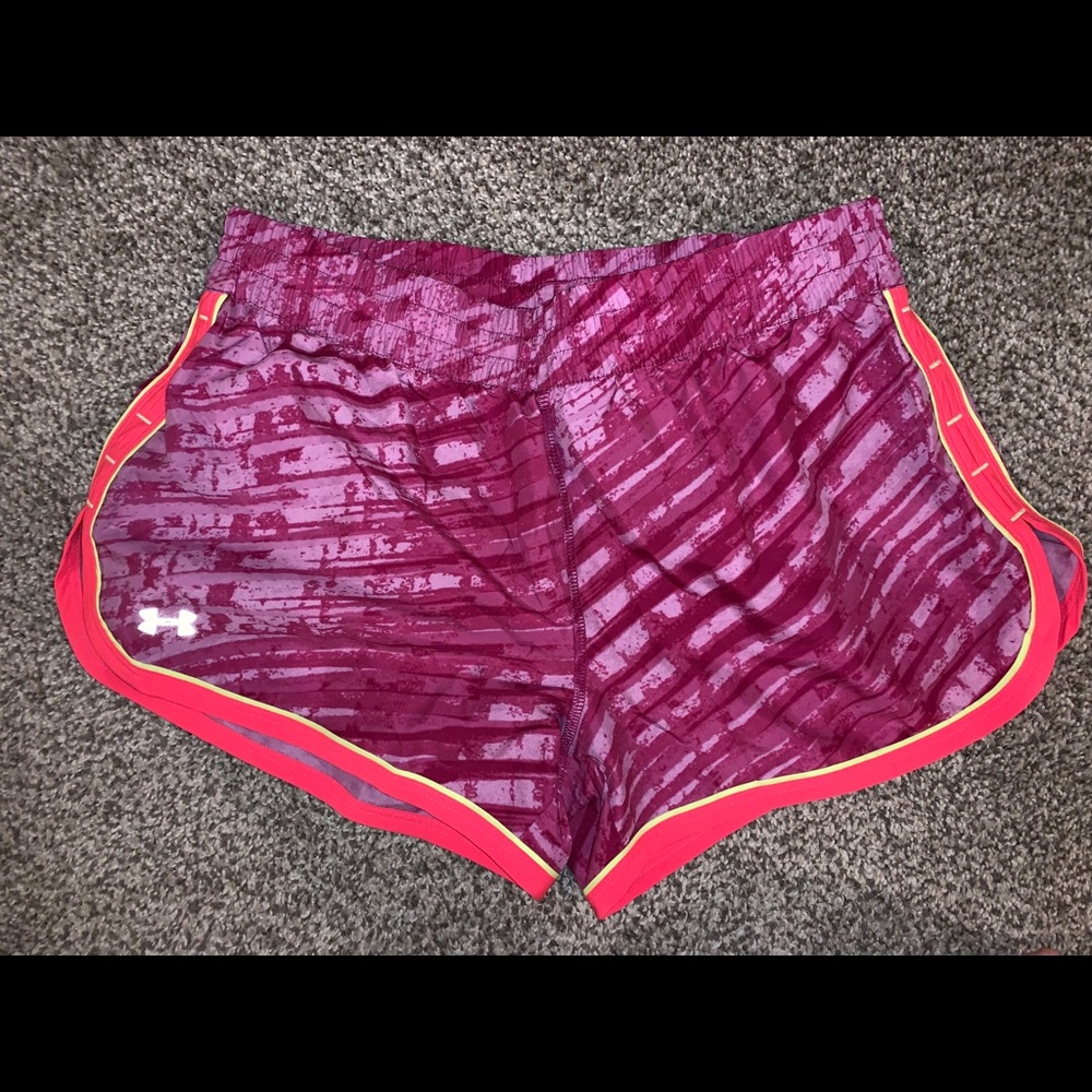 EUC Under Armour running shorts